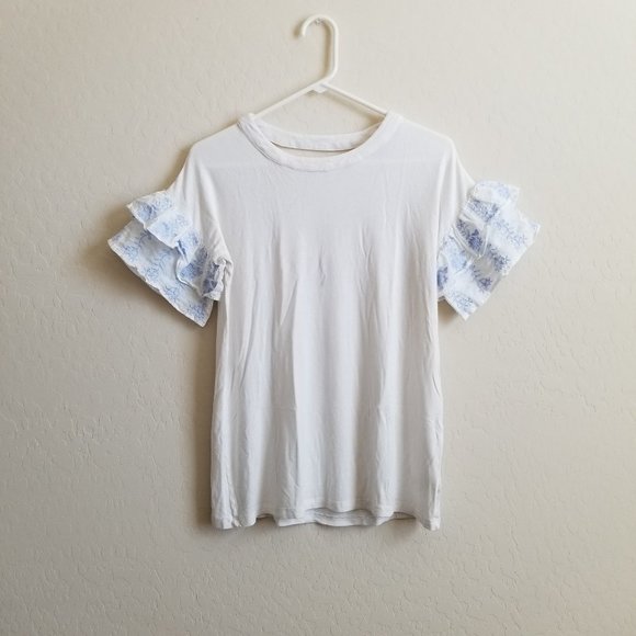 Francesca’s Ruffled Sleeve Bar Back blouse M - Picture 1 of 5
